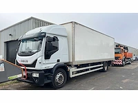 Iveco - 2016 - 180e25 - vrachtwagen - afbeelding 1 van  15