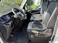 Iveco - 2018 - 35s14n - 3-kant kipper - personenauto - afbeelding 18 van  41