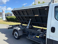 Iveco - 2018 - 35s14n - 3-kant kipper - personenauto - afbeelding 4 van  41