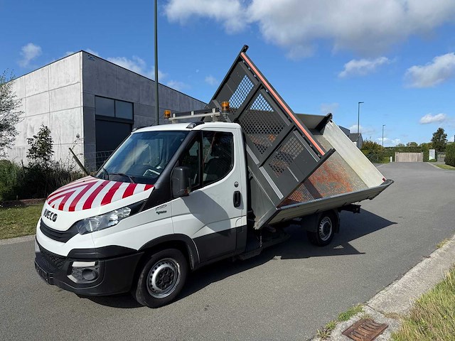 Iveco - 2018 - 35s14n - 3-kant kipper - personenauto - afbeelding 12 van  41