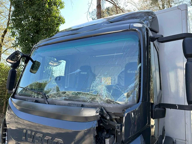 Iveco - 2018 - ig120e2ba - vrachtwagen - afbeelding 31 van  34