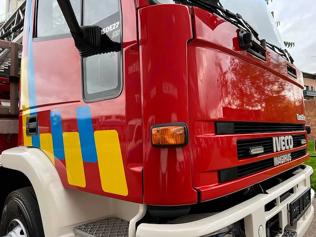 Iveco - eurofire - fire fighting trucks - afbeelding 18 van  64