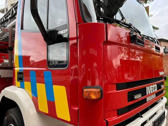 Iveco - eurofire - fire fighting trucks - afbeelding 19 van  64
