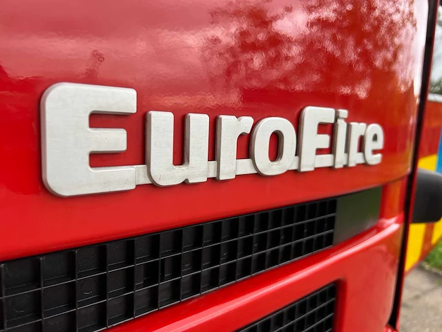 Iveco - eurofire - fire fighting trucks - afbeelding 25 van  64