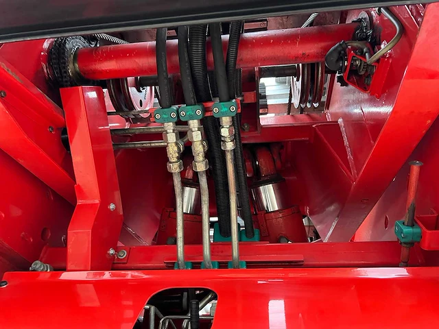 Iveco - eurofire - fire fighting trucks - afbeelding 56 van  64