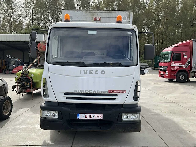 Iveco 120e18 vrachtwagen - afbeelding 12 van  31