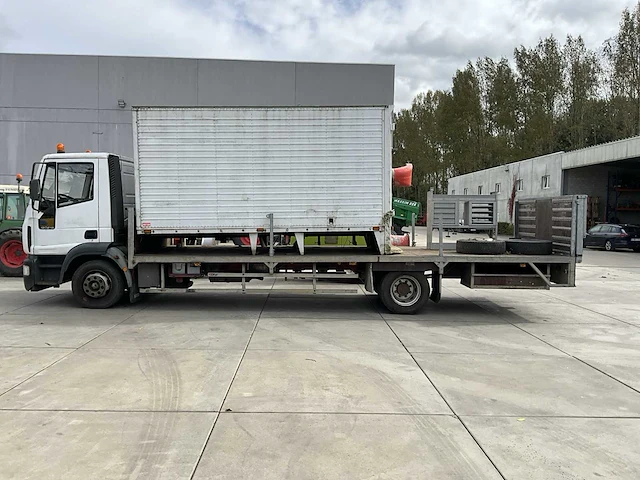Iveco 120e18 vrachtwagen - afbeelding 29 van  31