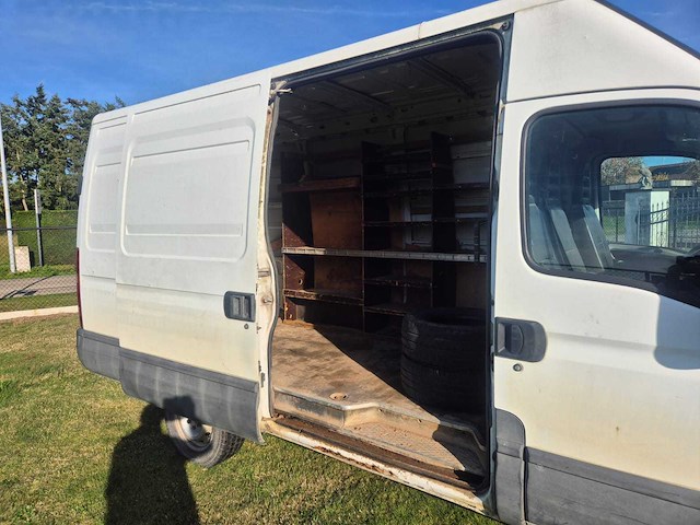 Iveco 35s14 daily bedrijfswagen 2009 - afbeelding 24 van  25