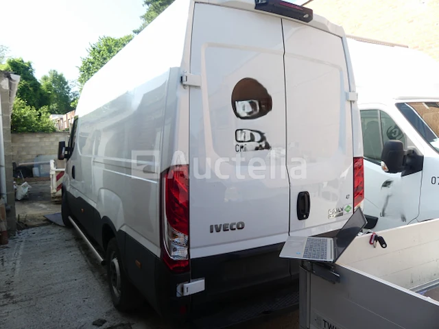 Iveco 35s14n bestelwagen (2021-60.293 km) - afbeelding 28 van  34