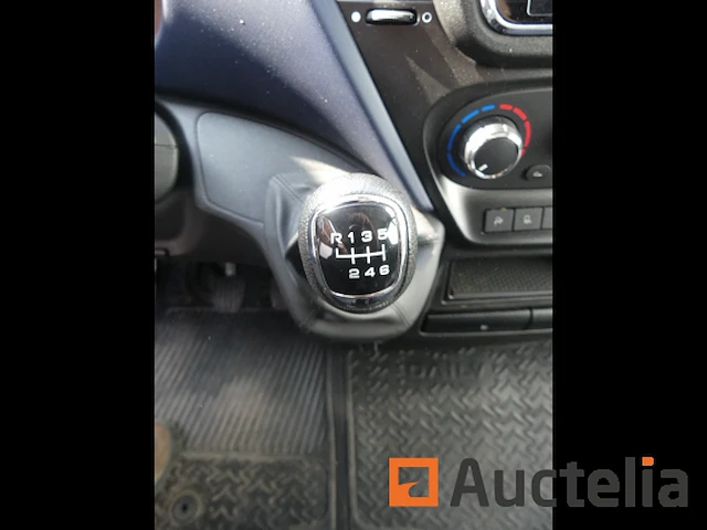 Iveco 35s14n bestelwagen (2021-60.293 km) - afbeelding 32 van  34