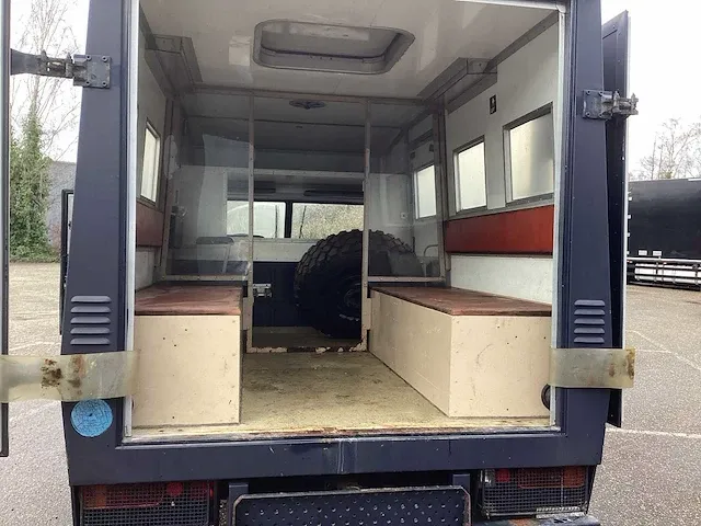 Iveco 40.10.1wm legervoertuig - afbeelding 15 van  19