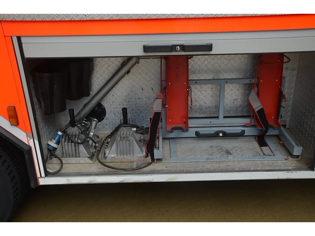 Iveco al25 ladderwagen, 30 meter, bouwjaar: 11/12/1998, ch.nr. zcfa1gh002252607 met boorddocumenten en sleutel - afbeelding 9 van  42