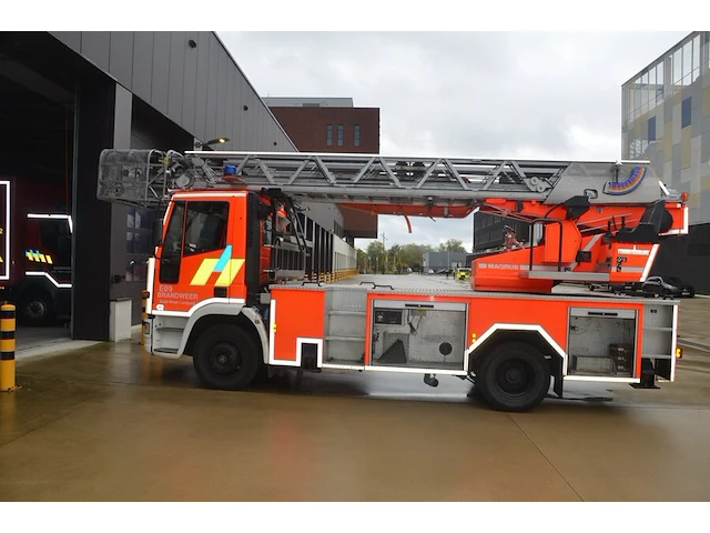 Iveco al25 ladderwagen, 30 meter, bouwjaar: 11/12/1998, ch.nr. zcfa1gh002252607 met boorddocumenten en sleutel - afbeelding 1 van  42