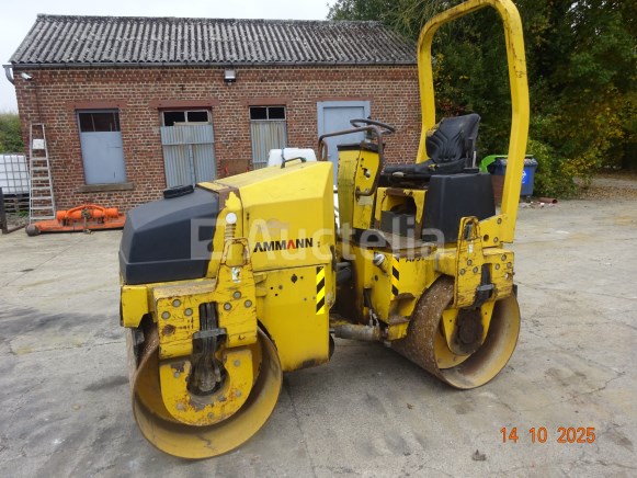 Iveco bestelwagen, compressor, rol, rotsbreker