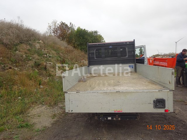 Iveco bestelwagen met dubbele cabine - afbeelding 2 van  23