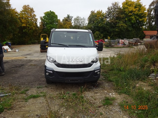 Iveco bestelwagen met dubbele cabine - afbeelding 12 van  23