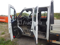 Iveco bestelwagen met dubbele cabine - afbeelding 21 van  23