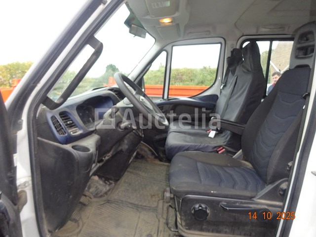 Iveco bestelwagen met dubbele cabine - afbeelding 23 van  23
