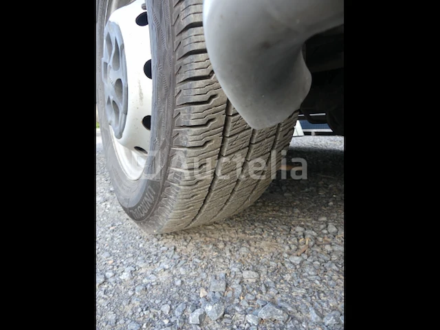 Iveco dagelijkse bestelwagen (2016-134.234 km) - afbeelding 24 van  41