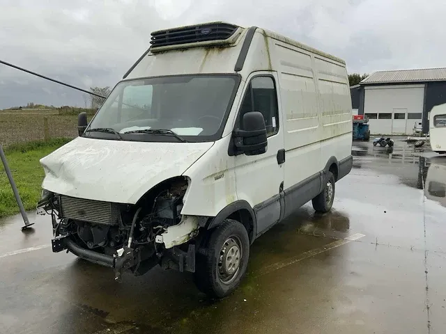 Iveco daily 35s17 bedrijfswagen - afbeelding 1 van  11