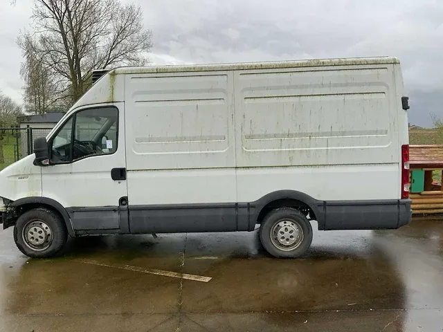 Iveco daily 35s17 bedrijfswagen - afbeelding 10 van  11