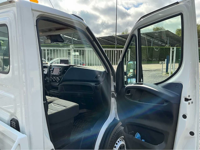 Iveco daily 35s18 takelwagen - afbeelding 13 van  37