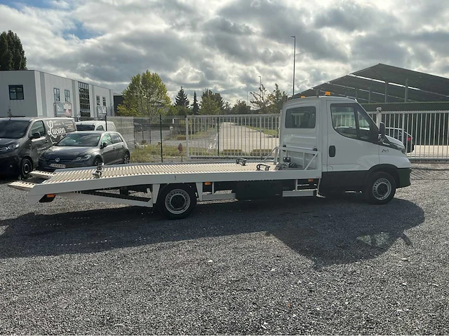 Iveco daily 35s18 takelwagen - afbeelding 34 van  37