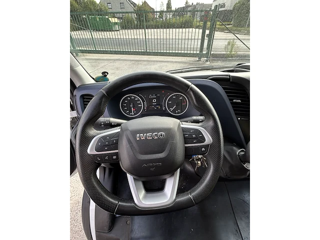 Iveco daily 35s18 - afbeelding 18 van  19
