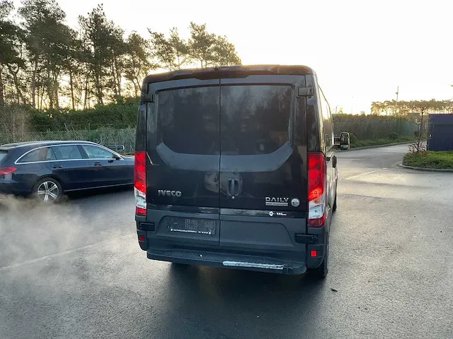 Iveco daily bedrijfswagen - afbeelding 35 van  36