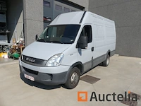 Iveco daily bestelwagen (2010-127.412 km)