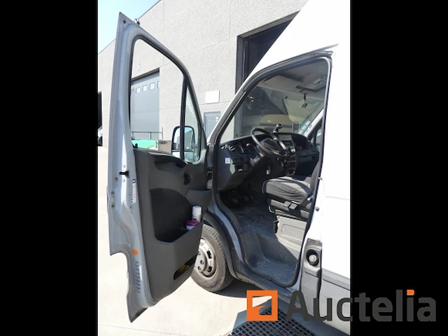 Iveco daily bestelwagen (2010-127.412 km) - afbeelding 34 van  38