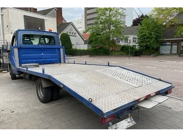 Iveco daily depanage - afbeelding 23 van  29
