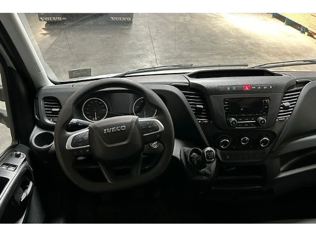 Iveco daily - afbeelding 2 van  28