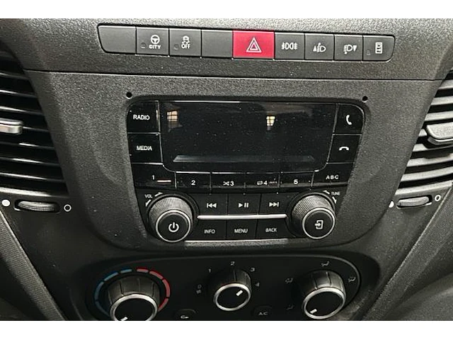 Iveco daily - afbeelding 6 van  28