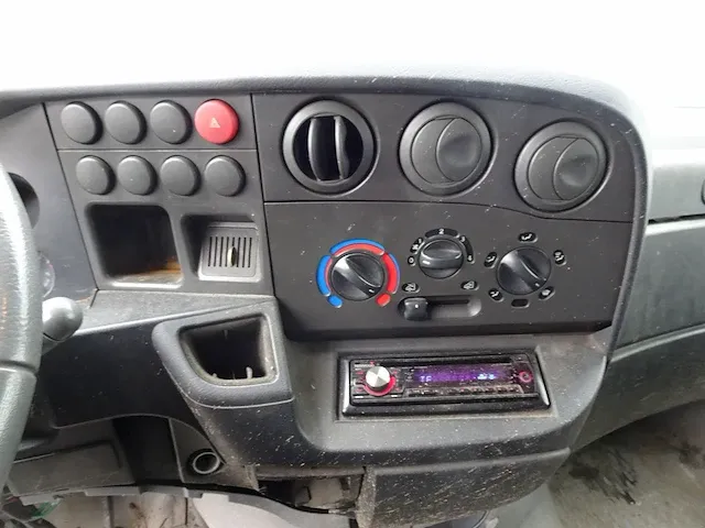 Iveco daily - afbeelding 16 van  18