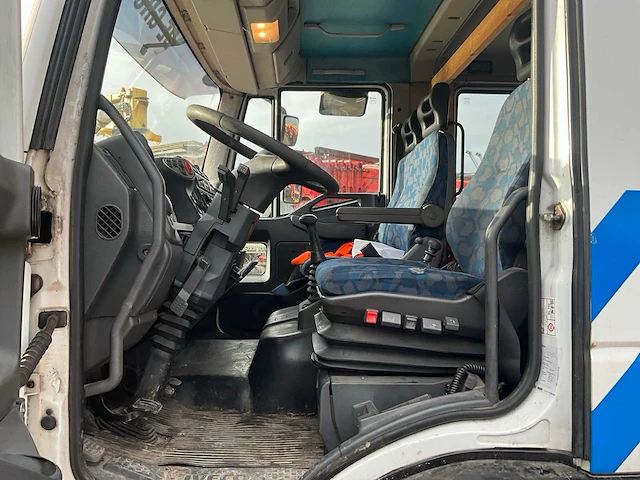 Iveco eurocargo 120 e24 - afbeelding 4 van  33