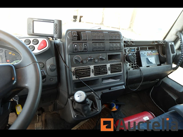 Iveco eurocargo vrachtwagen - afbeelding 11 van  30