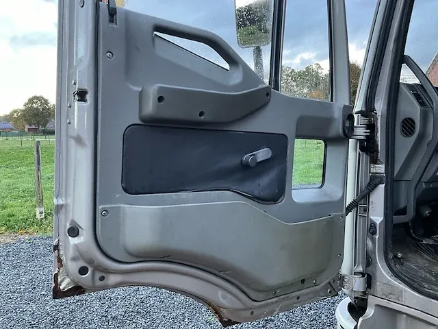 Iveco eurocargo vrachtwagen - afbeelding 5 van  44