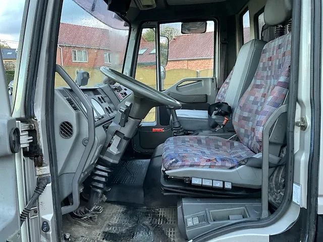 Iveco eurocargo vrachtwagen - afbeelding 7 van  44