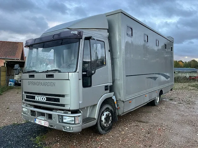 Iveco eurocargo vrachtwagen - afbeelding 1 van  44