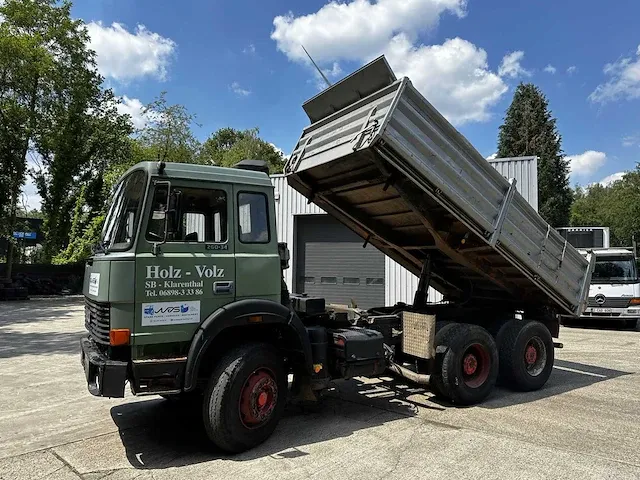 Iveco-magirus 260-34ah vrachtwagen - afbeelding 4 van  34