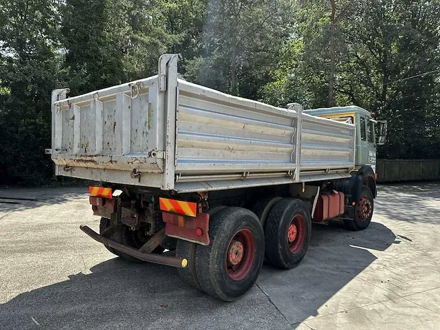 Iveco-magirus 260-34ah vrachtwagen - afbeelding 30 van  34