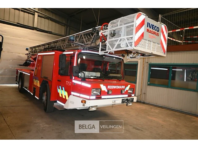 Iveco magirus ladderwagen - afbeelding 17 van  35
