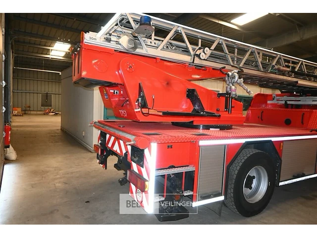 Iveco magirus ladderwagen - afbeelding 24 van  35