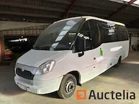 Iveco minibus (2012-168)
