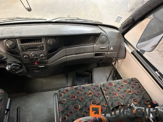 Iveco minibus (2012-168) - afbeelding 14 van  35