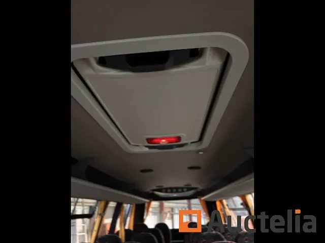 Iveco minibus (2012-168) - afbeelding 17 van  35