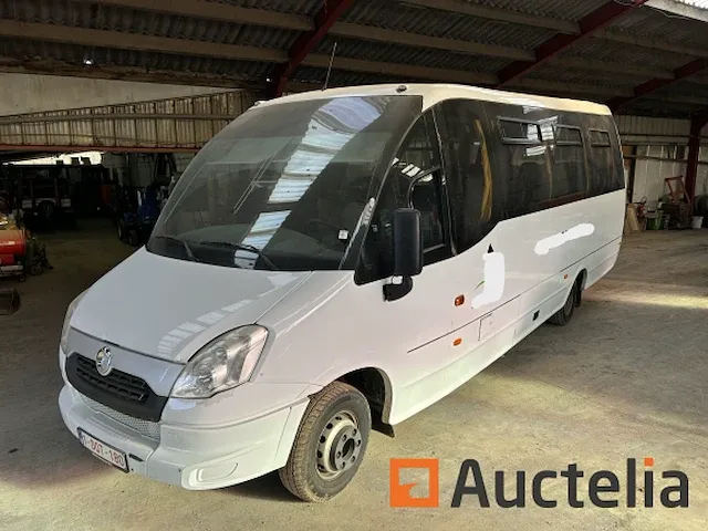 Iveco minibus (2012-168) - afbeelding 12 van  35