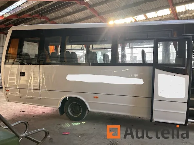Iveco minibus (2012-168) - afbeelding 31 van  35