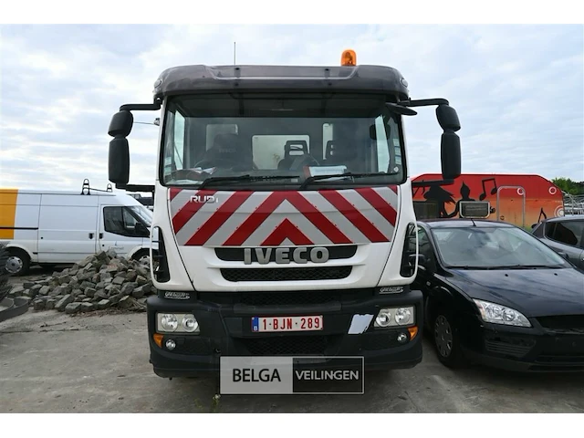 Iveco veegwagen/vrachtwagen - afbeelding 5 van  23